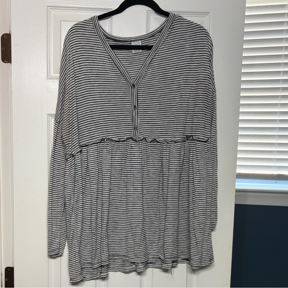 Time and Tru Black and White Striped Tunic